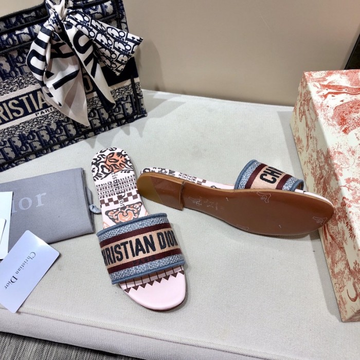 D*or dway slide multicolor embroidered cotton cream