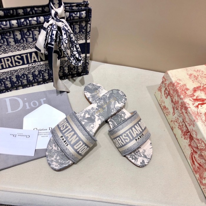 D*or dway slide multicolor embroidered cotton grey