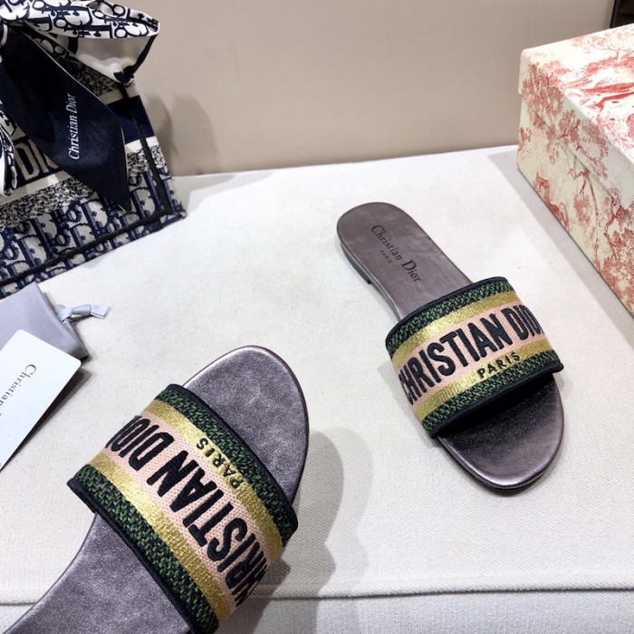 D*or dway slide multicolor embroidered cotton green / gold