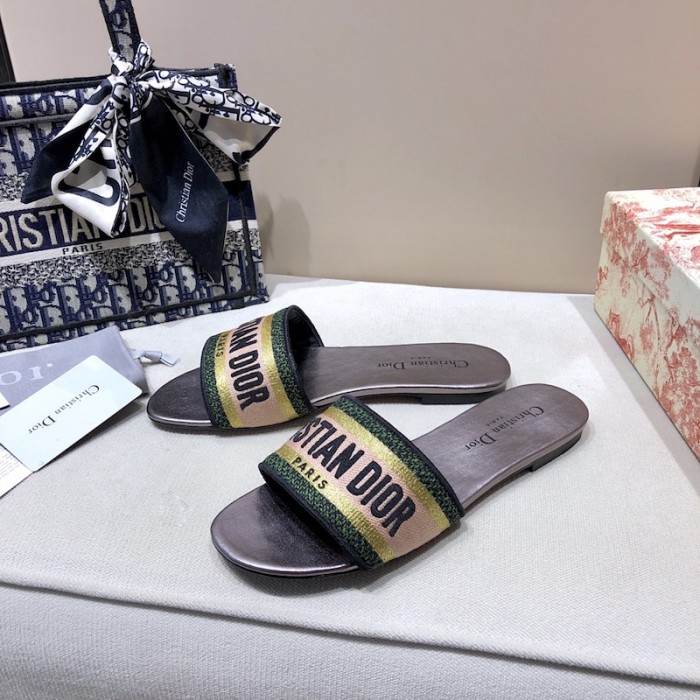 D*or dway slide multicolor embroidered cotton green / gold