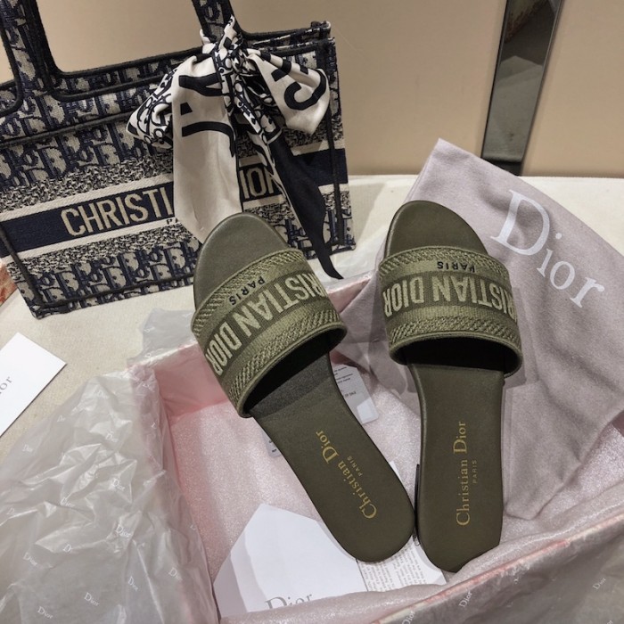 D*or dway slide multicolor embroidered cotton green color