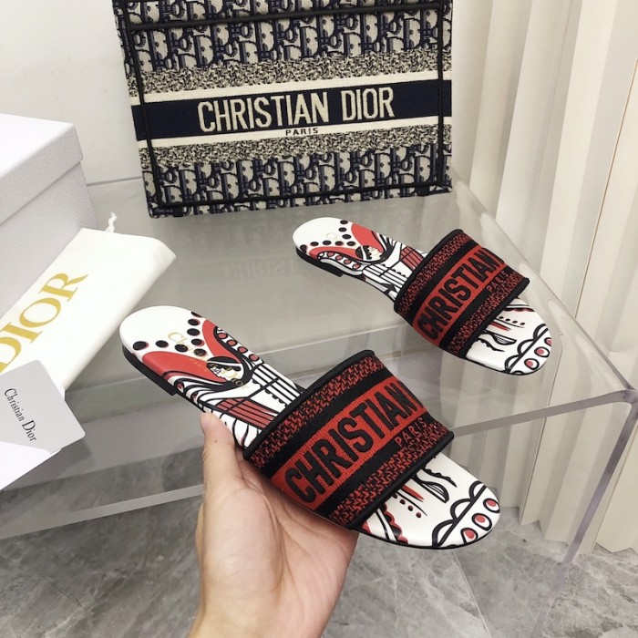 D*or dway slide embroidered cotton with black and red cupidon motif