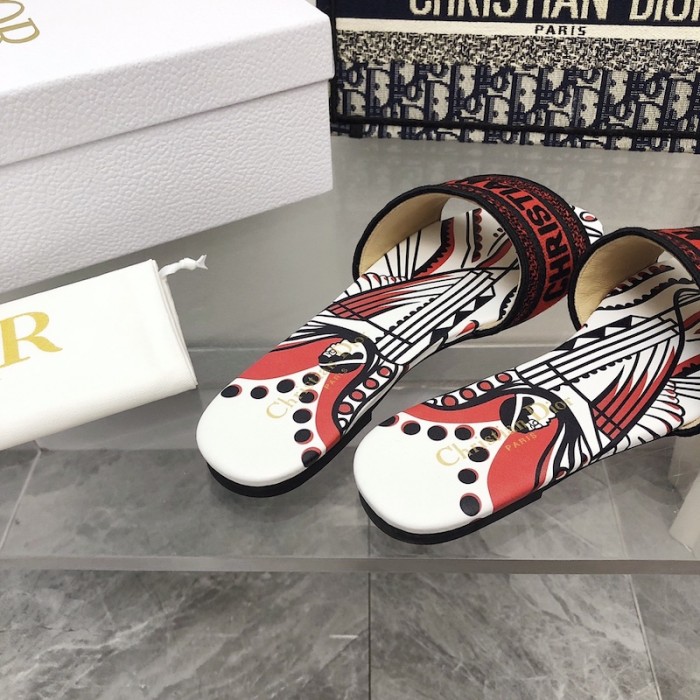 D*or dway slide embroidered cotton with black and red cupidon motif
