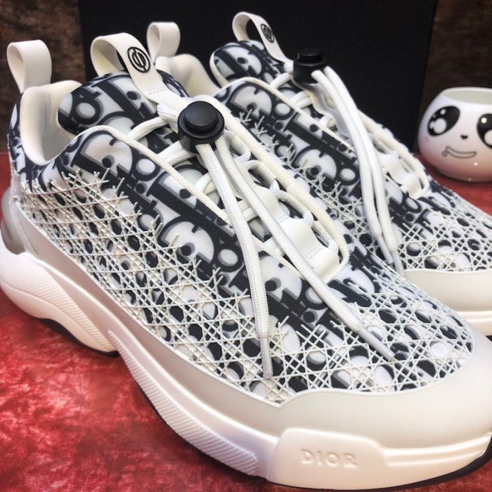 D*or oblique b24 sneaker with cannage motif white