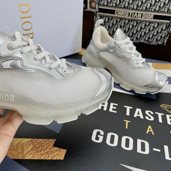 D*or vibe sneaker white mesh and silver-tone leather