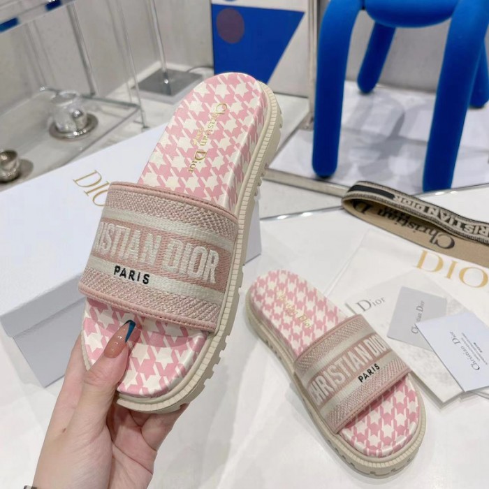 D*or dway slide cornflower pink embroidered cotton with micro houndstooth motif
