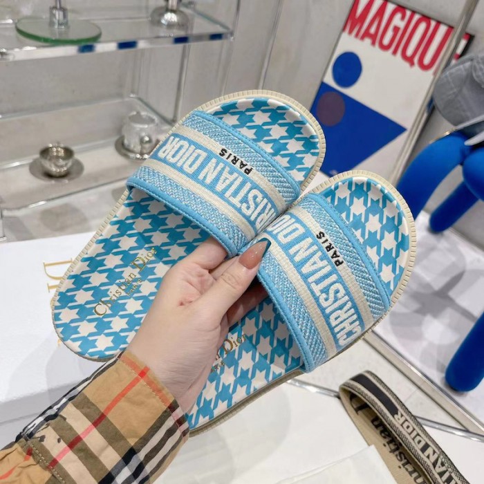 D*or dway slide cornflower blue embroidered cotton with micro houndstooth motif