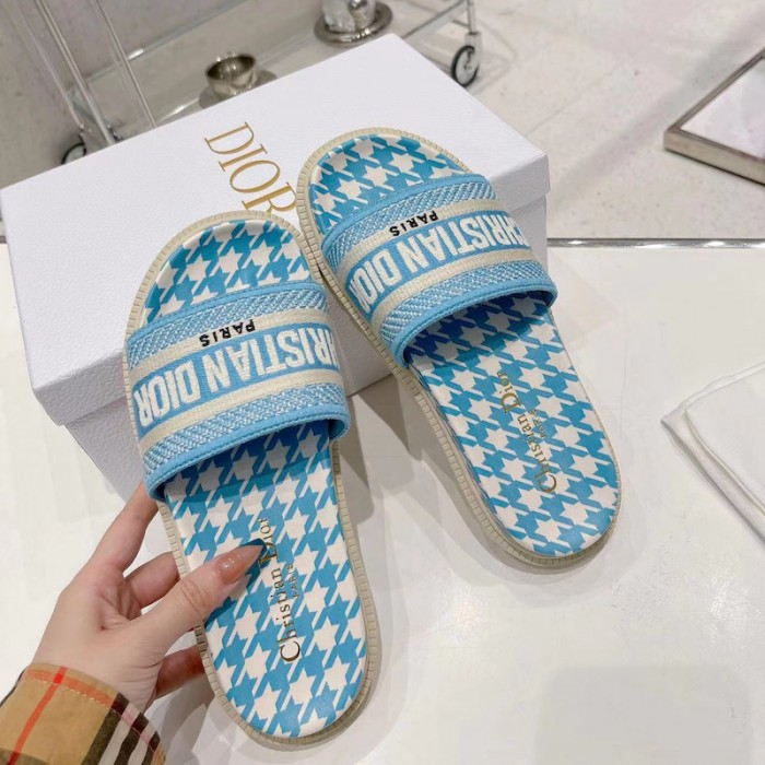 D*or dway slide cornflower blue embroidered cotton with micro houndstooth motif