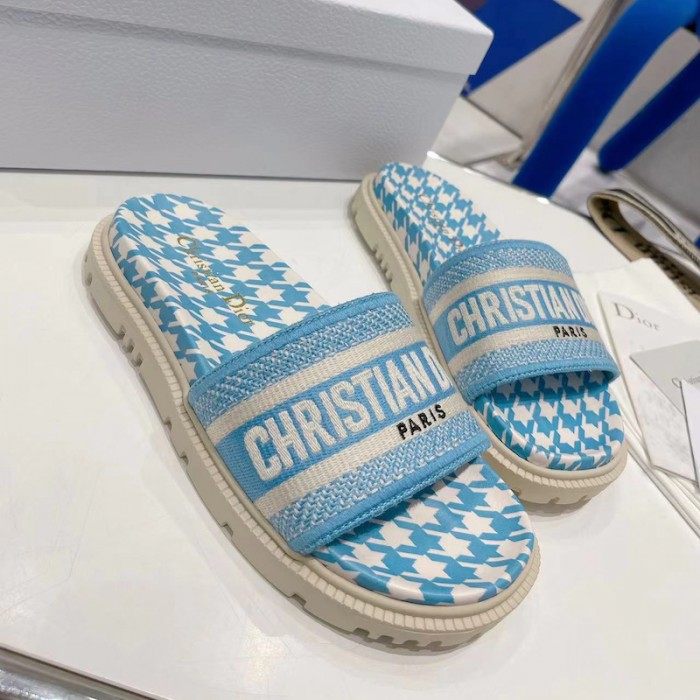 D*or dway slide cornflower blue embroidered cotton with micro houndstooth motif