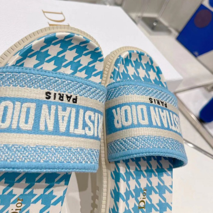 D*or dway slide cornflower blue embroidered cotton with micro houndstooth motif