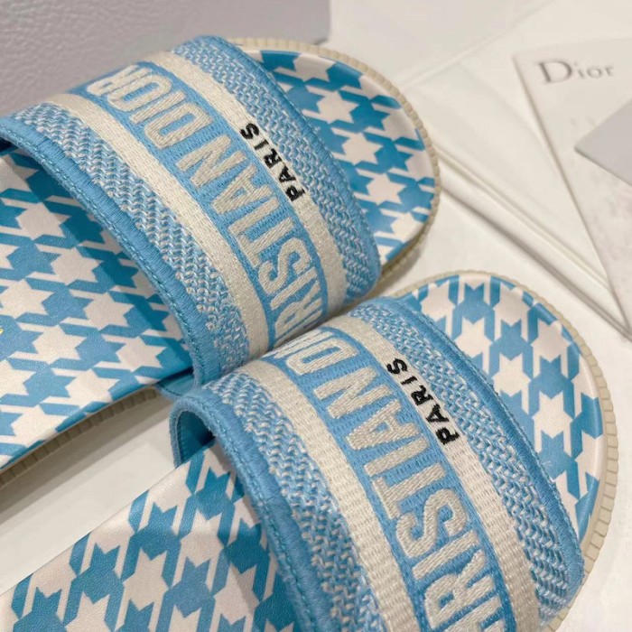 D*or dway slide cornflower blue embroidered cotton with micro houndstooth motif