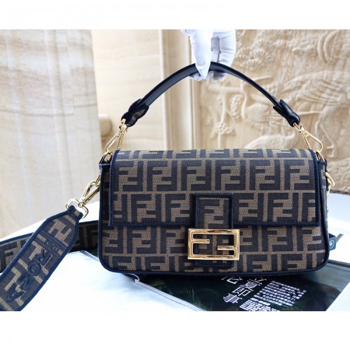 F**di baguette brown ff fabric bag