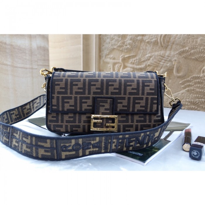 F**di baguette brown ff fabric bag