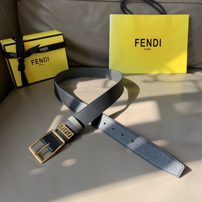 F**di leather belt with pin buckle black / gold 7c0435