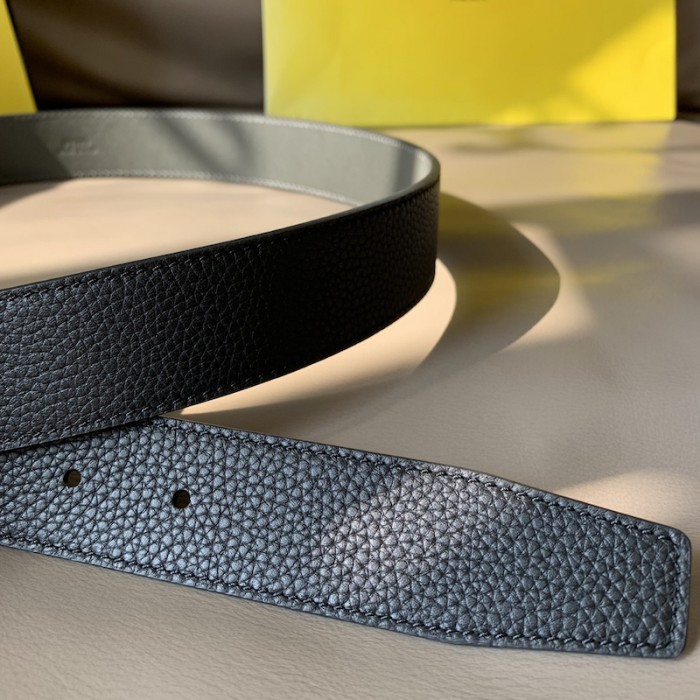 F**di leather belt with pin buckle black / gold 7c0435