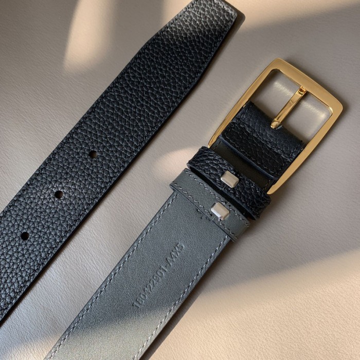 F**di leather belt with pin buckle black / gold 7c0435