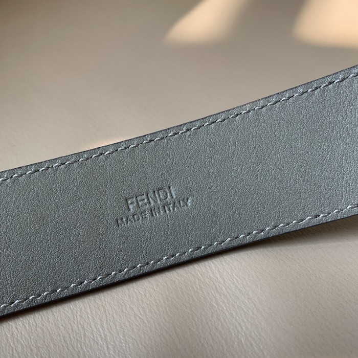 F**di leather belt with pin buckle black / gold 7c0435