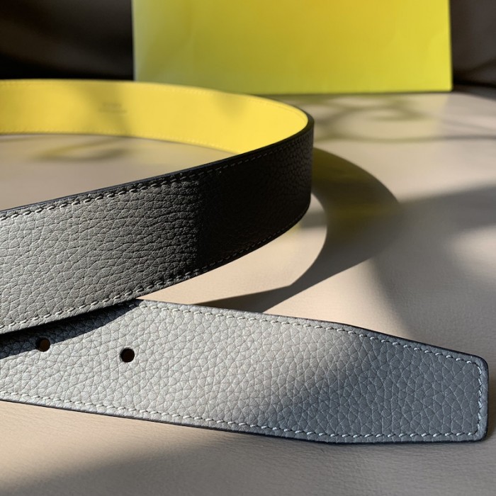 F**di leather belt with pin buckle grey / gold 7c0435