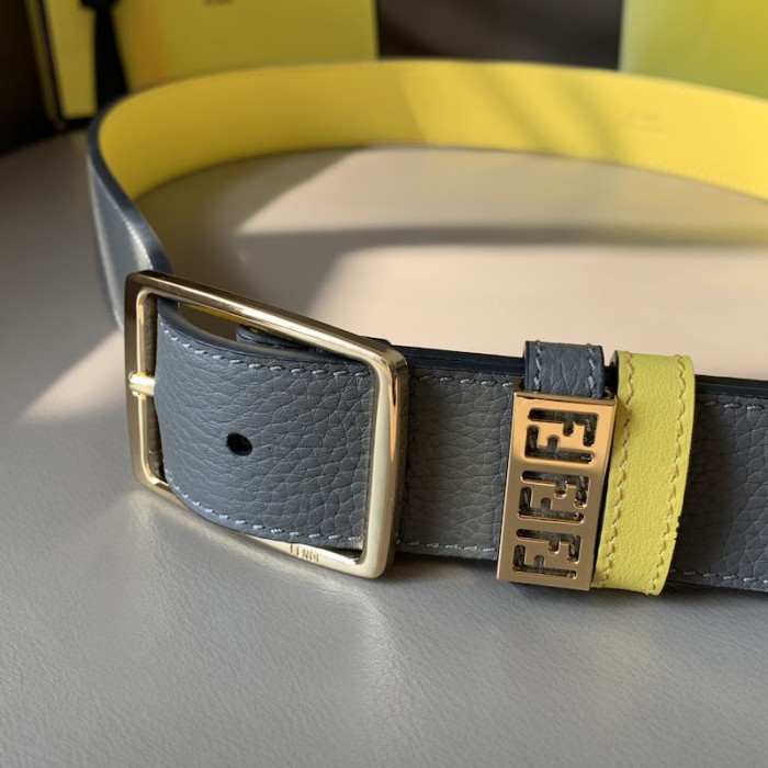 F**di leather belt with pin buckle grey / gold 7c0435