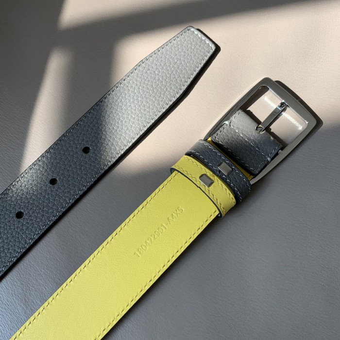 F**di leather belt with pin buckle grey / silver 7c0435