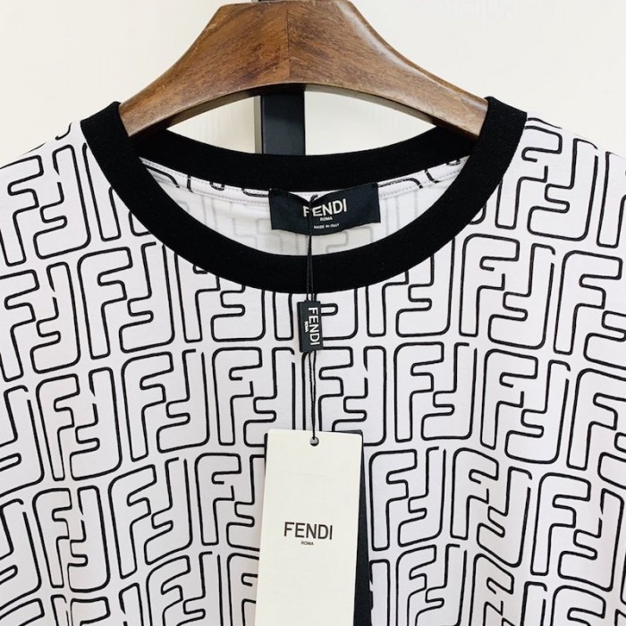 F**di california sky ff logo t shirt