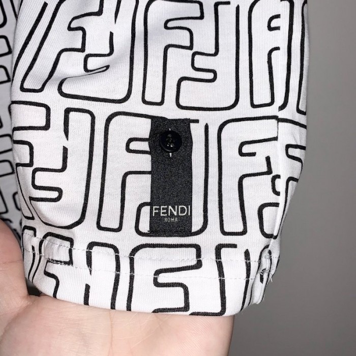 F**di california sky ff logo t shirt