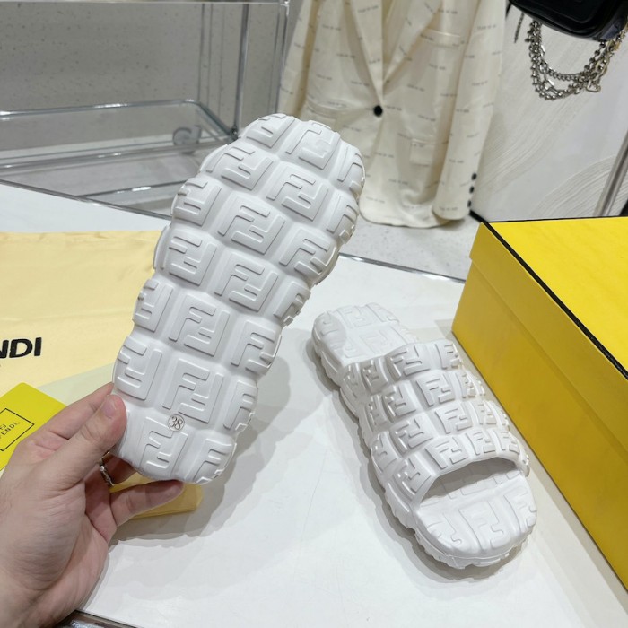 F**di cloud slides white rubber slides