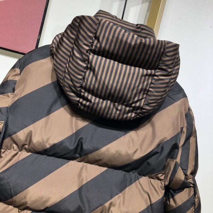 F**di reversible tan & black down