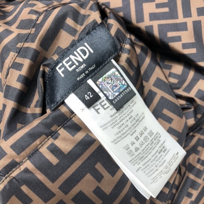 F**di reversible tan & black down