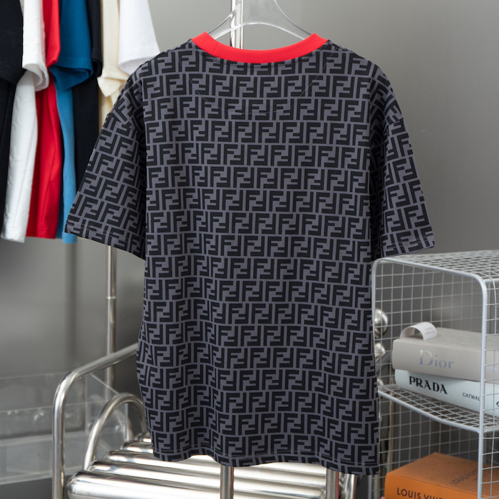 F**di zucca monogram black / red cotton t-shirt