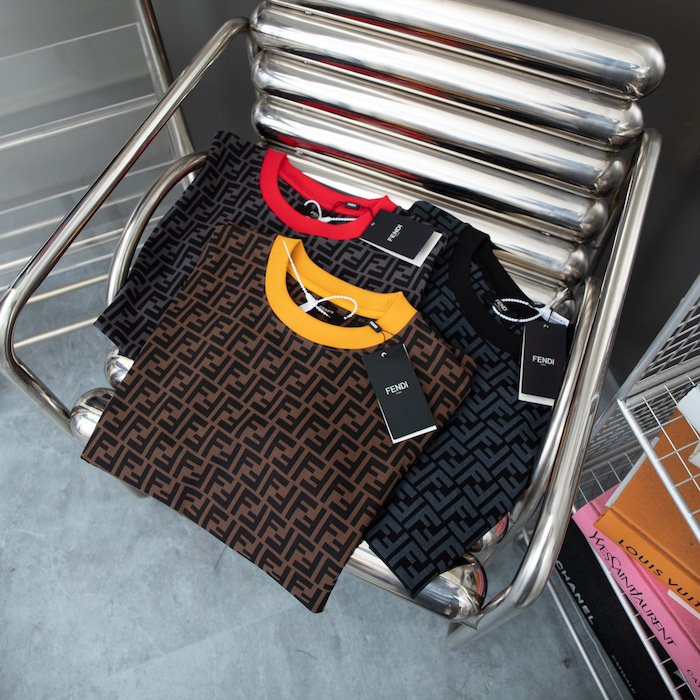 F**di zucca monogram black / red cotton t-shirt