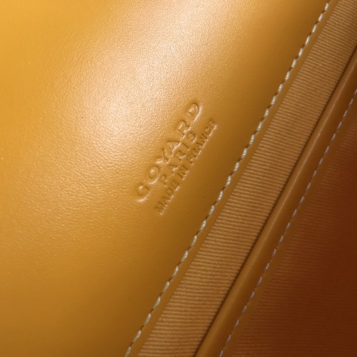 Go yard Belvedere PM Bag in Yellow