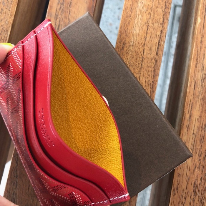 Go yard Saint Sulpice Card Holder Red