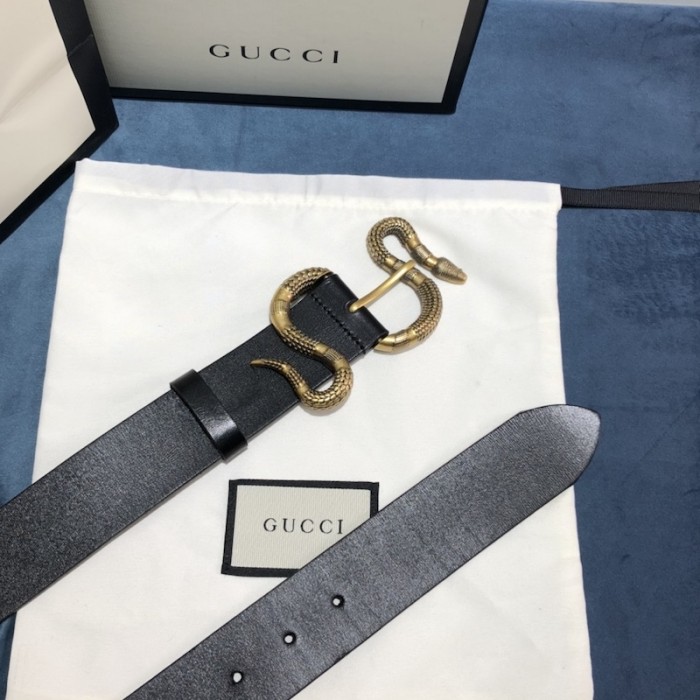 G*u*i leather belt with snake buckle black ‎458935