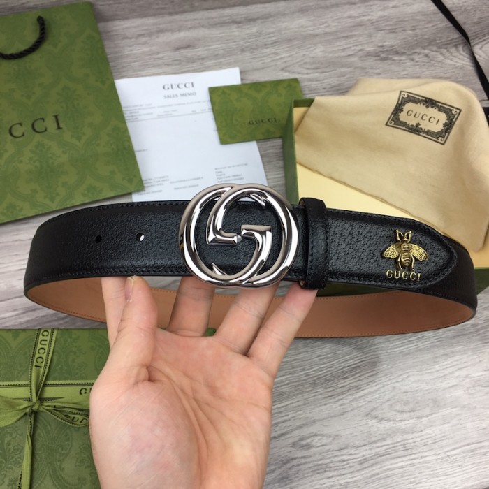 G*u*i gg buckle leather belt with bee black