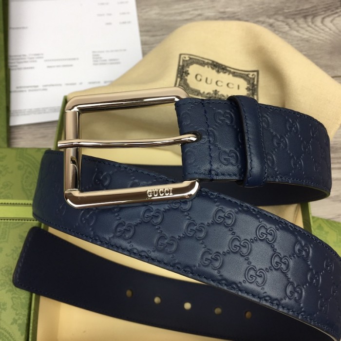 G*u*i signature belt with square buckle blue
