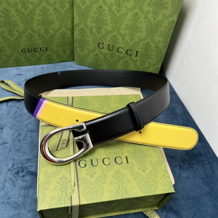 G*u*i two-tone belt with g buckle ‎709954