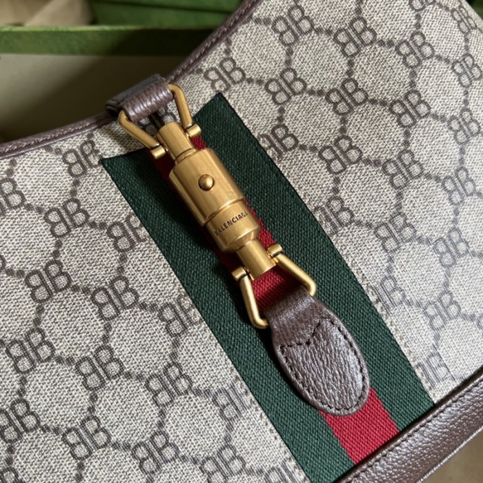 g*u*i x Ba*len*cia*ga the hacker project jackie 1961 bag