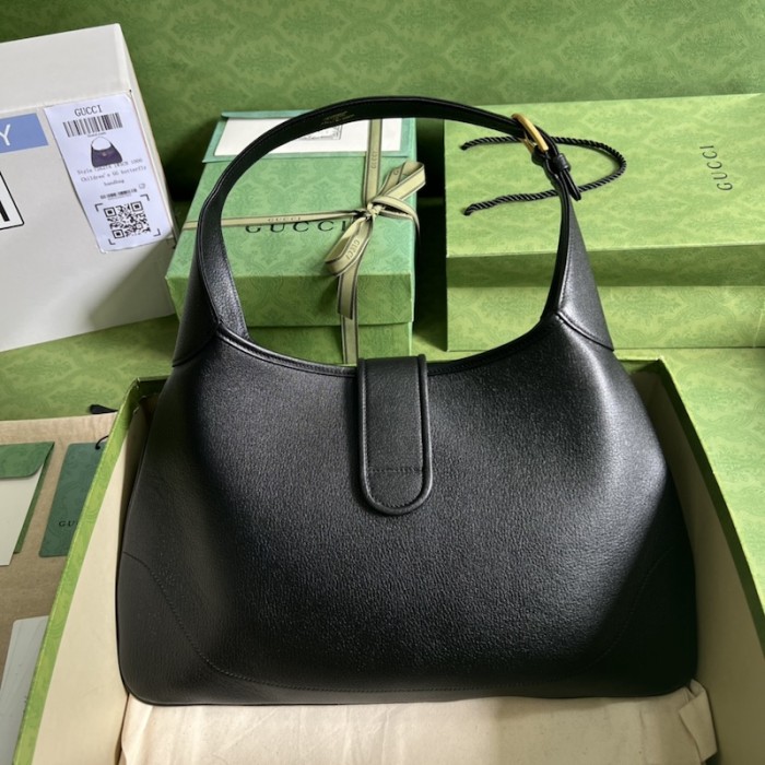 G*u*i aphrodite medium shoulder bag 726274 black