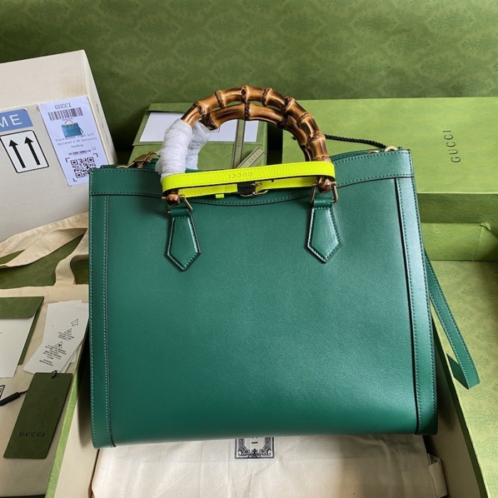 G*u*i diana medium tote bag green 655658