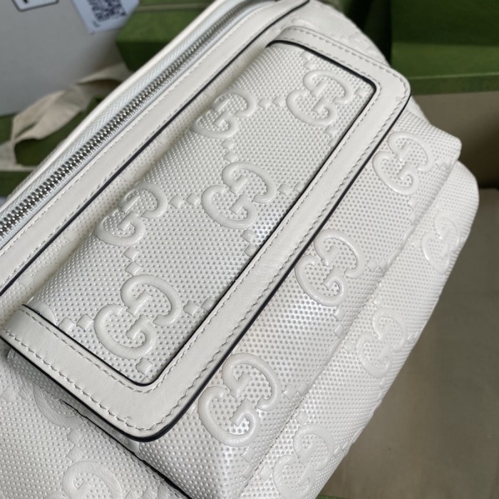 G*u*i gg embossed belt bag white 645093