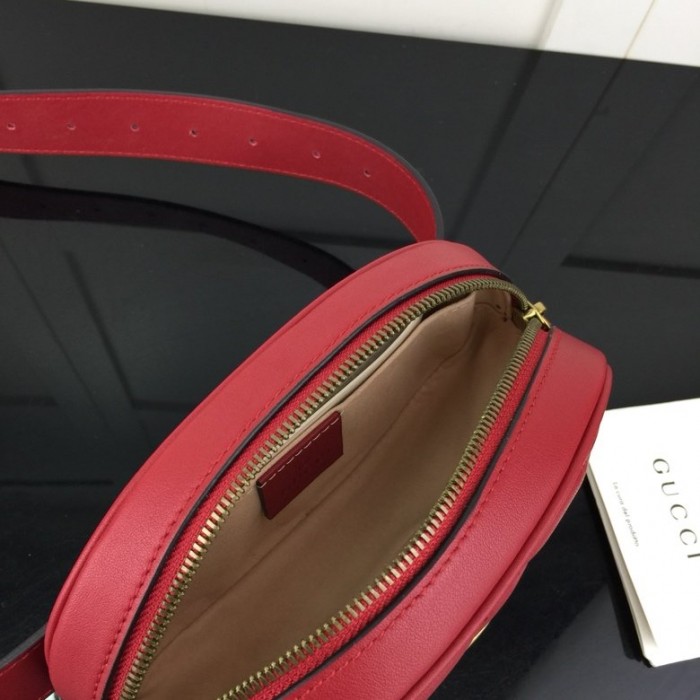 G*u*i gg marmont matelassé leather belt bag red