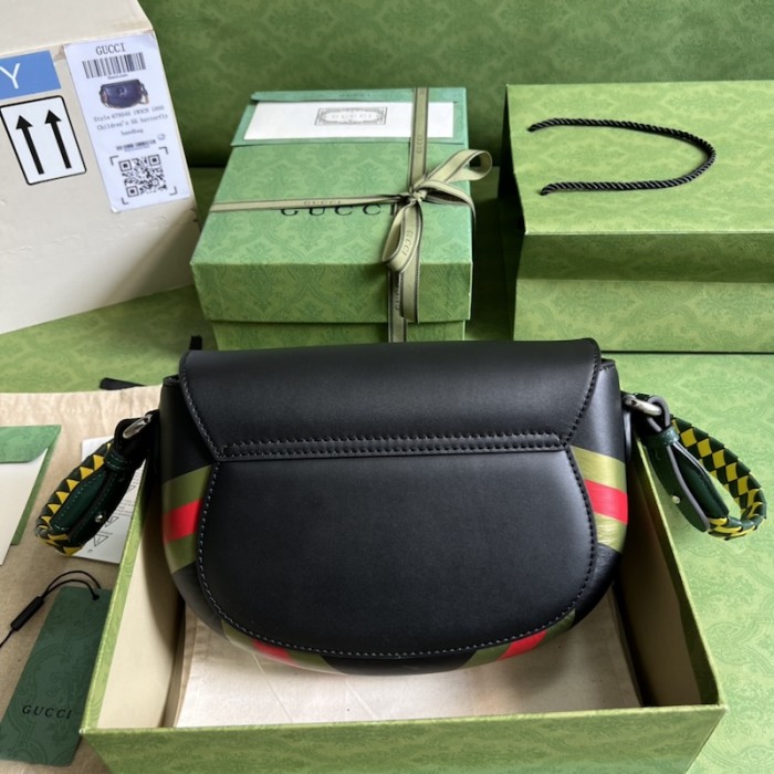 G*u*i small shoulder bag with logo black 679540
