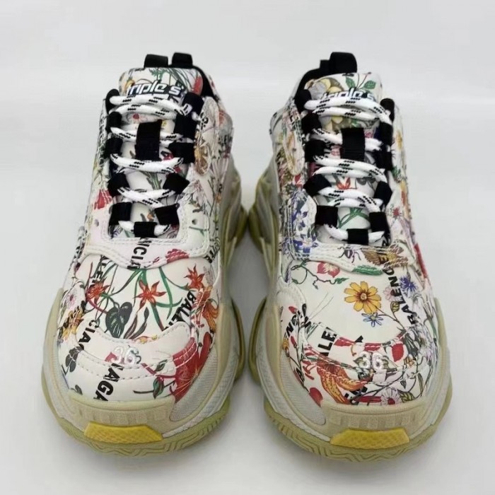 g*u*i x Ba*len*cia*ga the hacker project triple s sneaker flora print