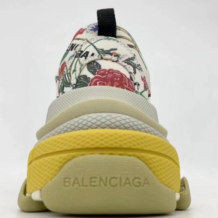 g*u*i x Ba*len*cia*ga the hacker project triple s sneaker flora print