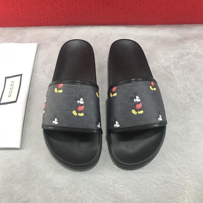 disney x G*u*i gg slide black