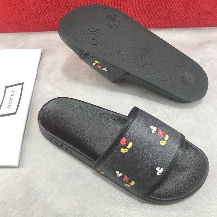 disney x G*u*i gg slide black