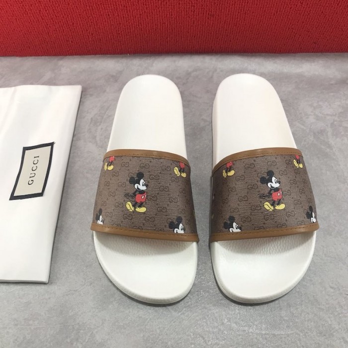 disney x G*u*i gg slide white