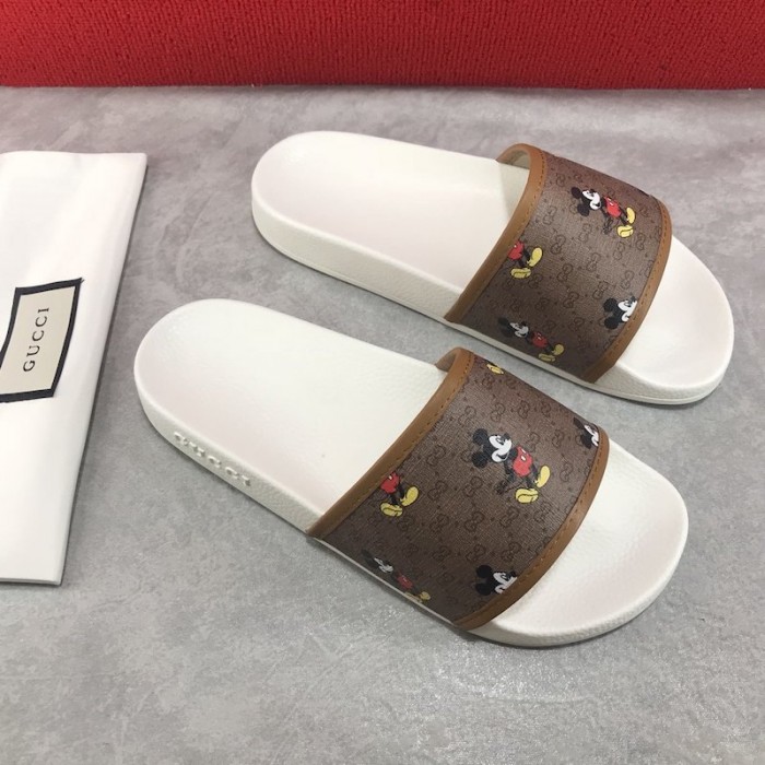 disney x G*u*i gg slide white