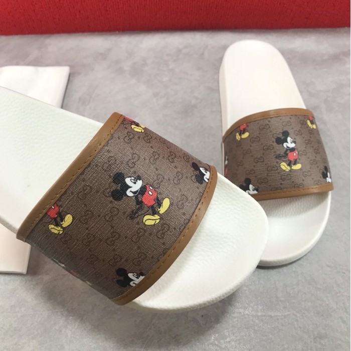 disney x G*u*i gg slide white